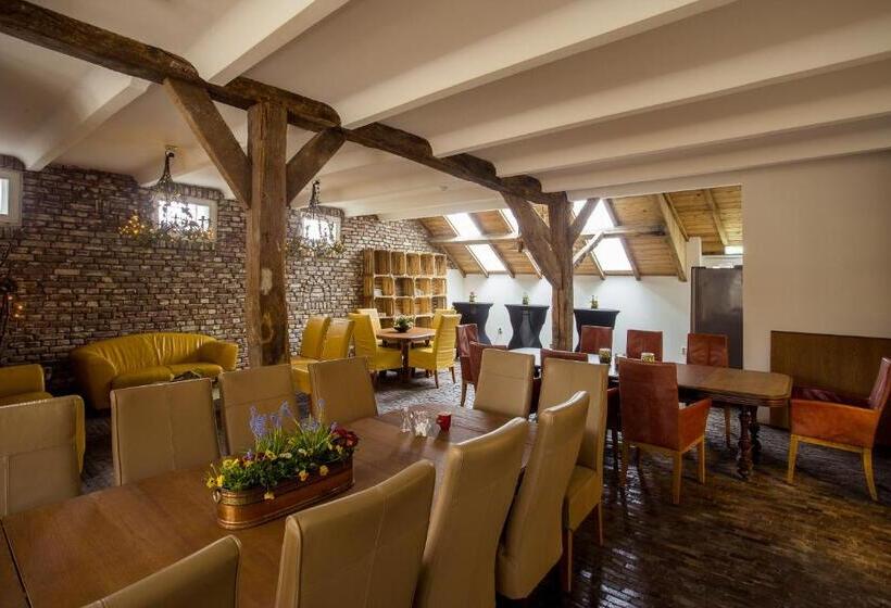 חדר משפחתי, Vakantie Meerlo