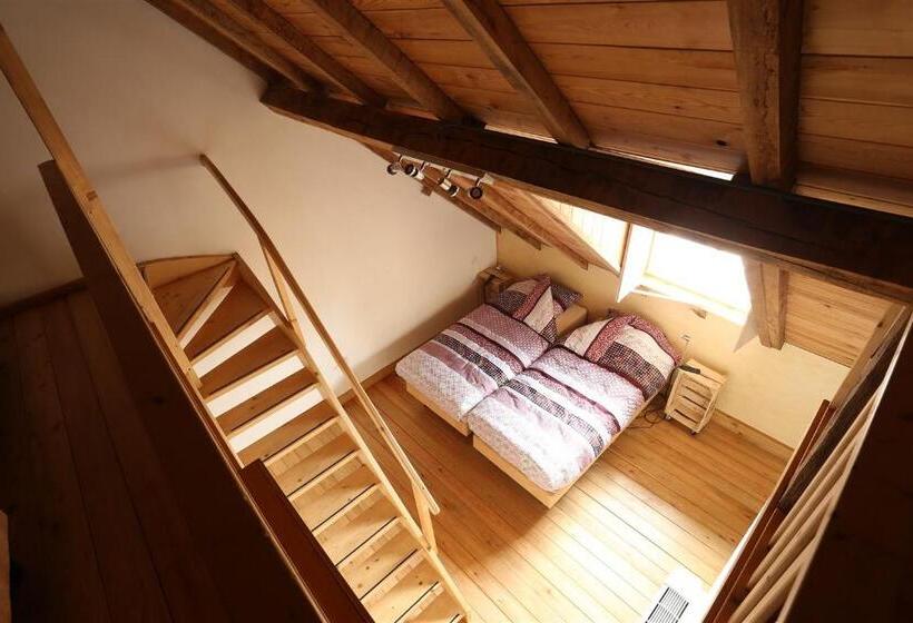 חדר משפחתי, Vakantie Meerlo