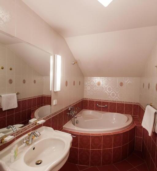 سوییت جونیور, Park Hotel Tartuf