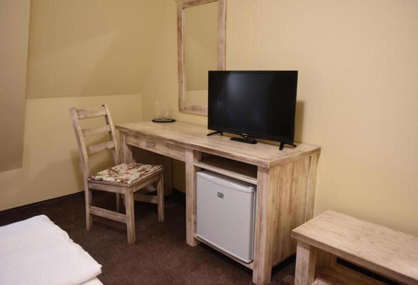 غرفة قياسية, Arcso Fogado