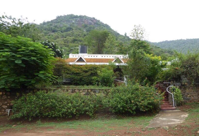 Номер Стандарт Вид на Горы, Cardamom House