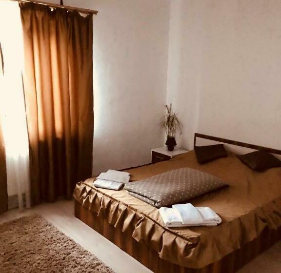 スタンダードルーム, Casa De Sub Piatra