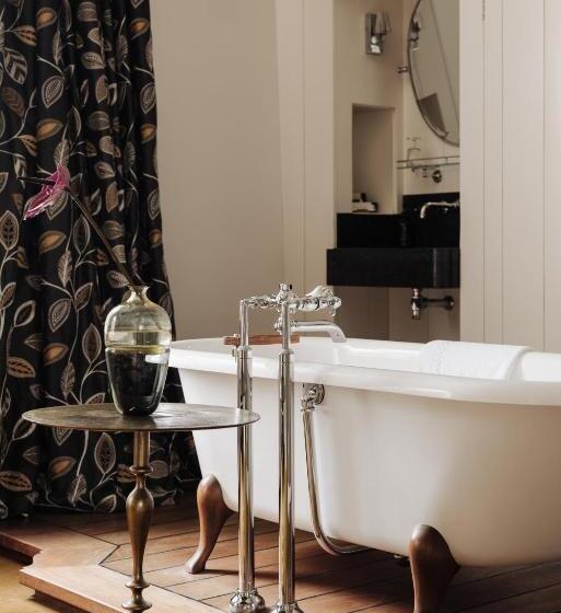 豪华房间, Inn On The Lake