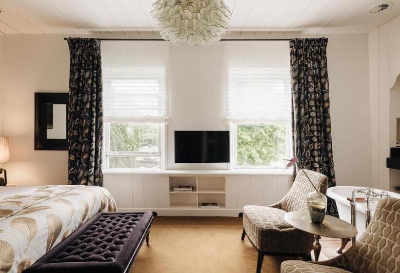 豪华房间, Inn On The Lake