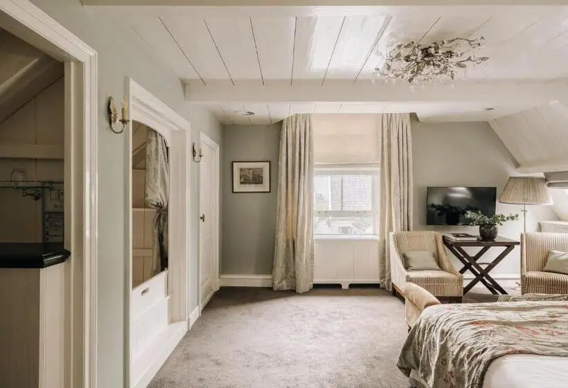 スリーベッドルーム　ヴィラ, Inn On The Lake