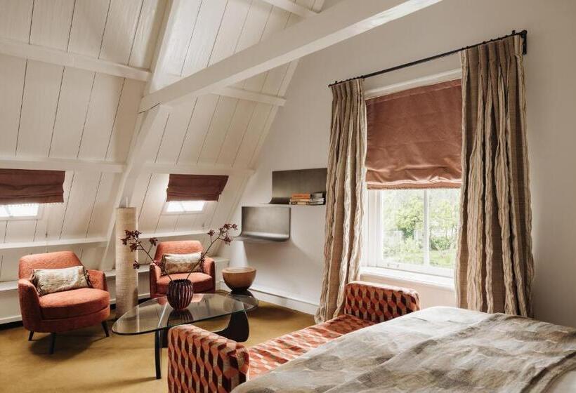 带3个卧室的别墅, Inn On The Lake