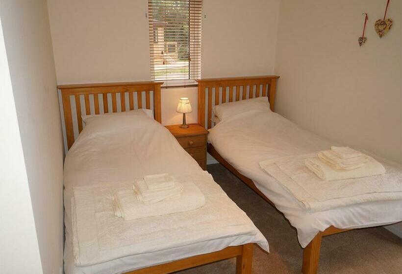Дом 2 Спальни, Clun Valley Lodges