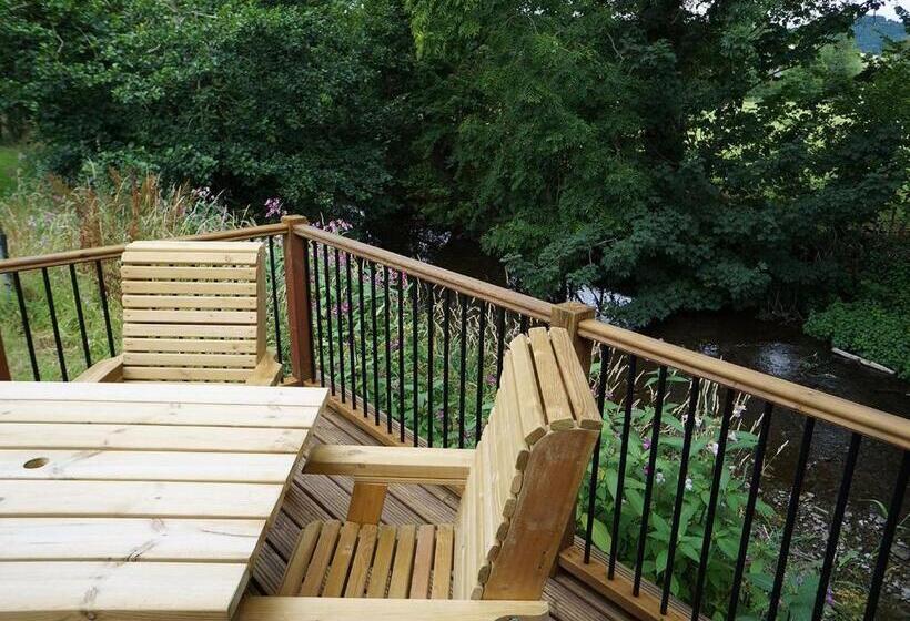 Дом 2 Спальни, Clun Valley Lodges