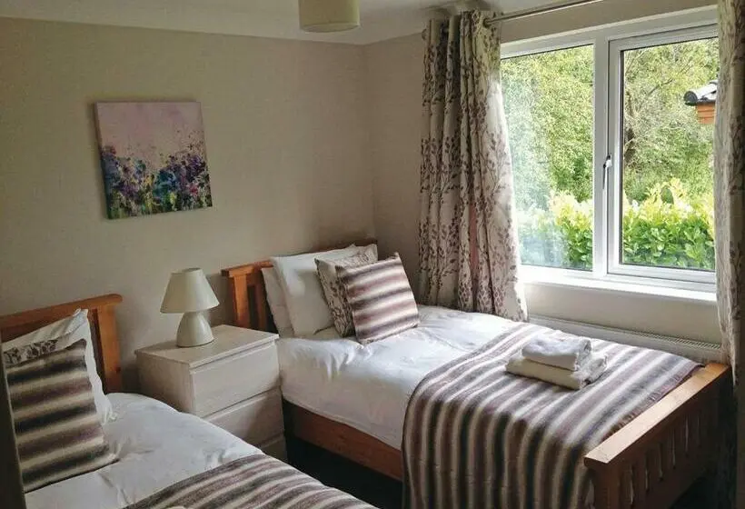 ３ベッドルームハウス, Langmere Lakes Lodges