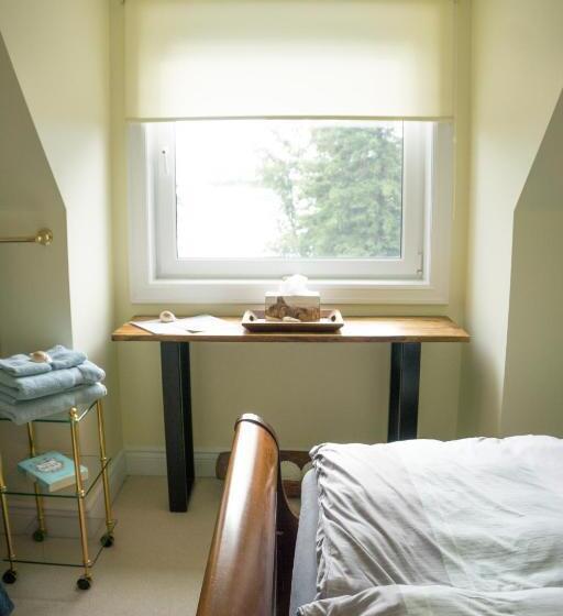 デラックススイート, The Empty Nest B & B
