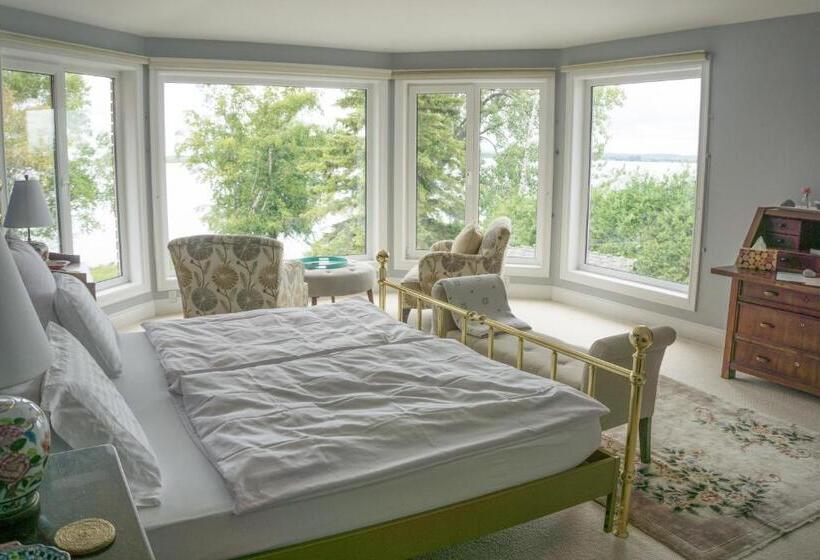 带大床的豪华间, The Empty Nest B & B