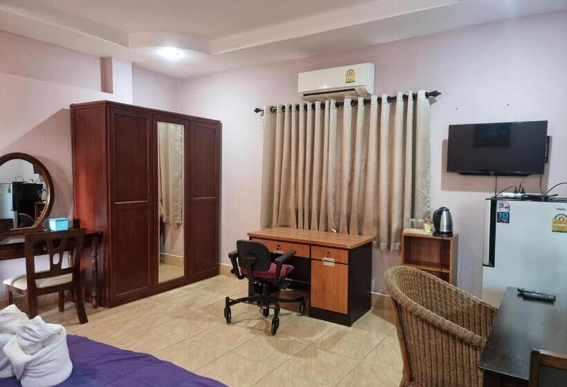 Habitació Estàndard amb Terrassa, Baan Sabaijai Resort & Omsorgssenter