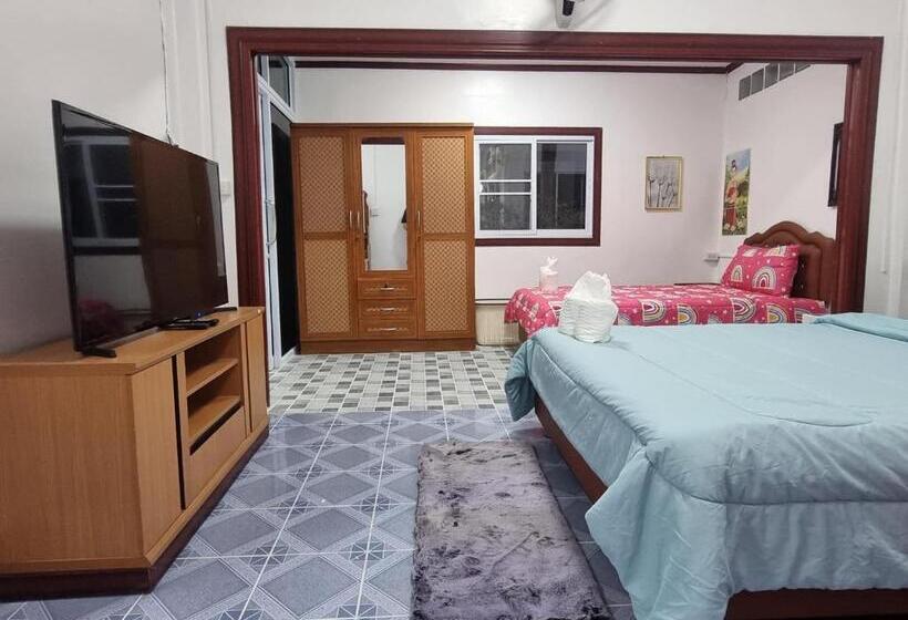 Habitació Quàdruple Estàndard, Baan Sabaijai Resort & Omsorgssenter