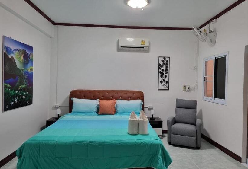 Habitació Estàndard amb Terrassa, Baan Sabaijai Resort & Omsorgssenter