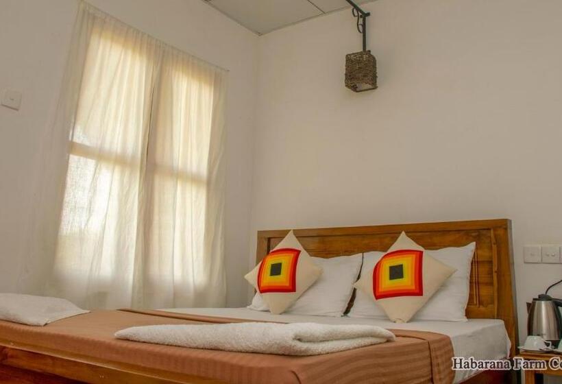 غرفة عائلية, Habarana Farm Cottage