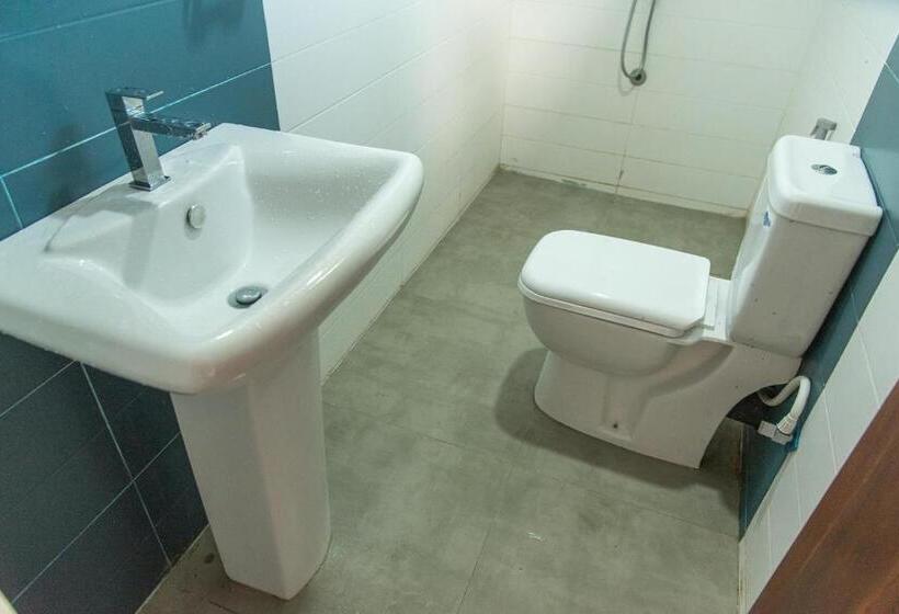 غرفة عائلية, Habarana Farm Cottage