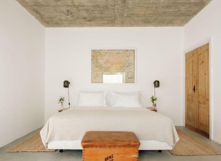 스탠다드 룸, Hospedaria