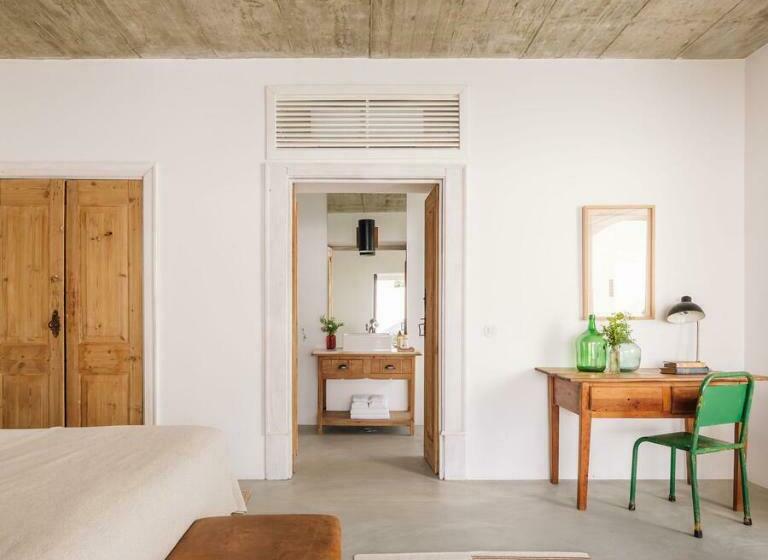 스탠다드 룸, Hospedaria