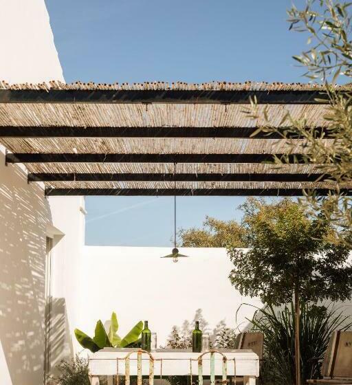 스탠다드 룸, Hospedaria