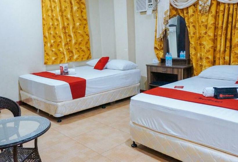 디럭스 룸, Reddoorz Near Talisay District Hospital