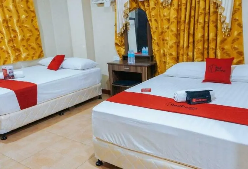 デラックスルーム, Reddoorz Near Talisay District Hospital
