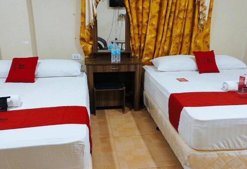 Номер Deluxe, Reddoorz Near Talisay District Hospital