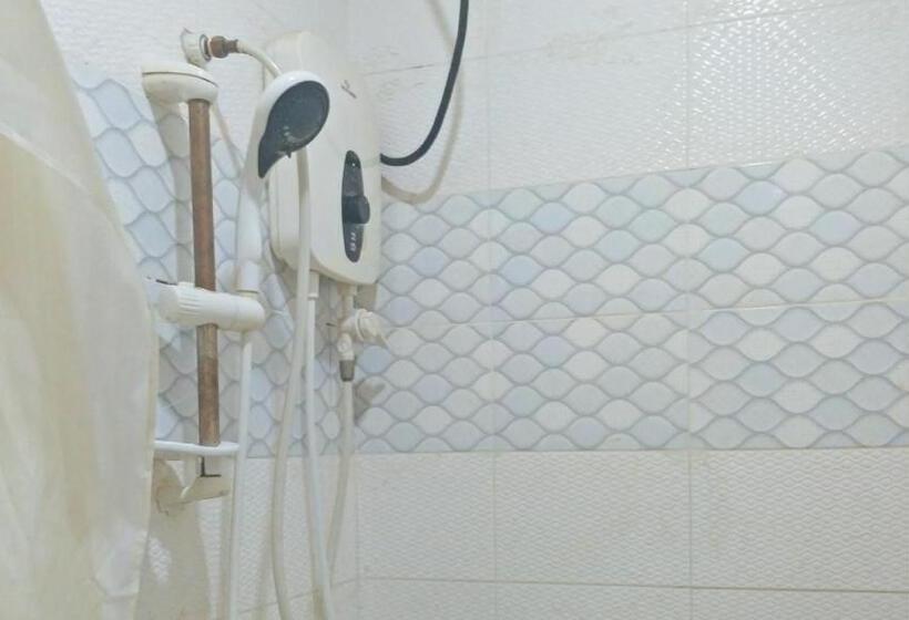 디럭스 룸, Reddoorz Near Talisay District Hospital