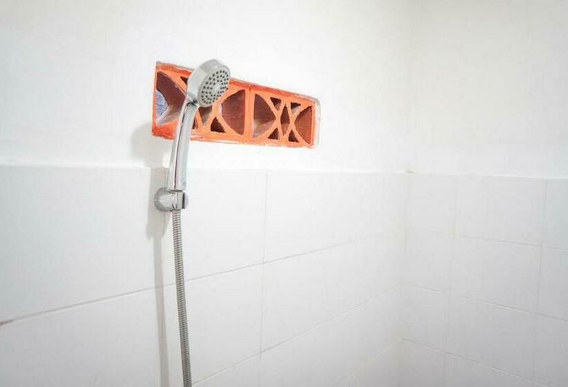 חדר סטנדרט, Reddoorz Syariah @ Buduran Sidoarjo