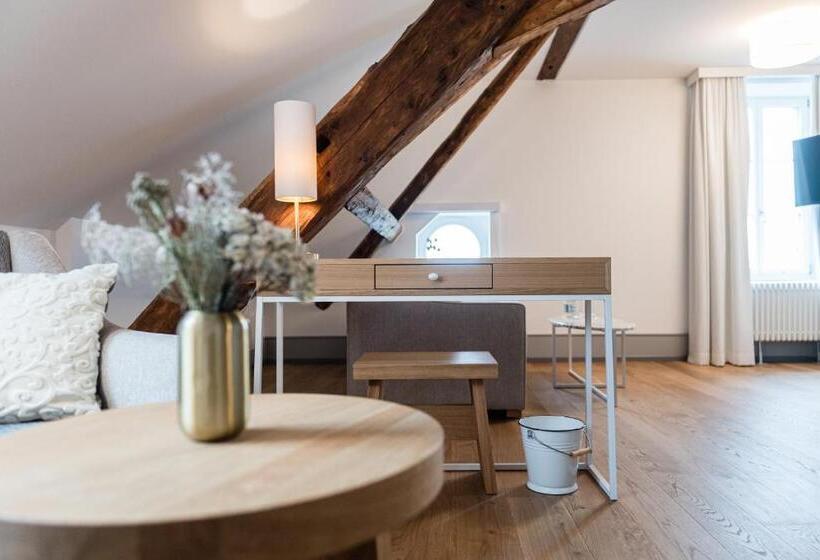 Family Suite, Weissenstein
