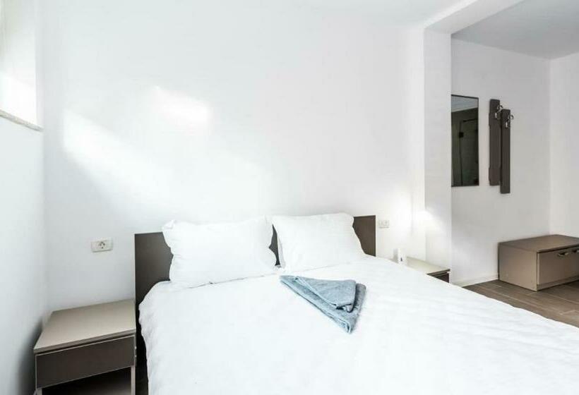 스탠다드 룸, Forest M,constanta