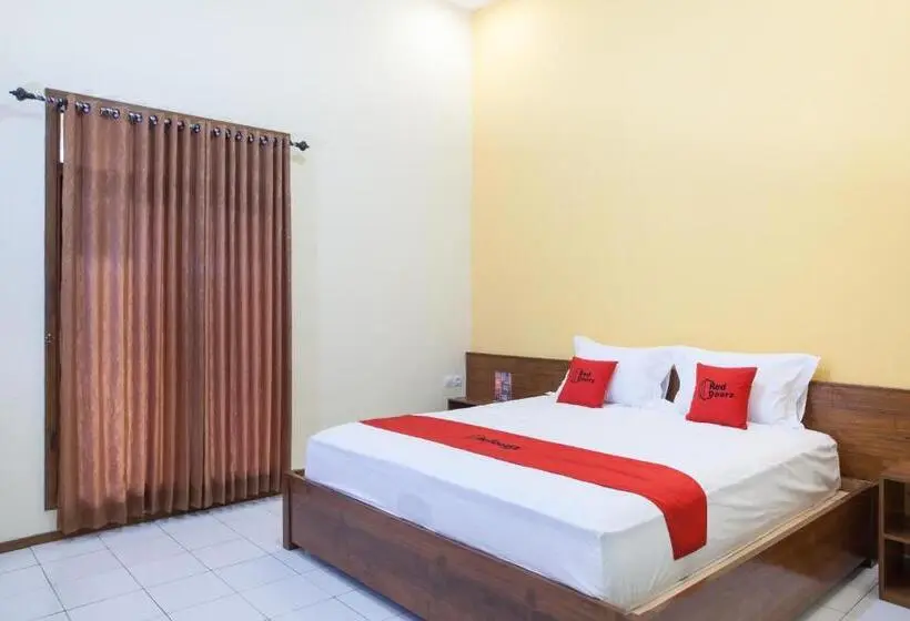 スイート, Reddoorz Near Baluran National Park