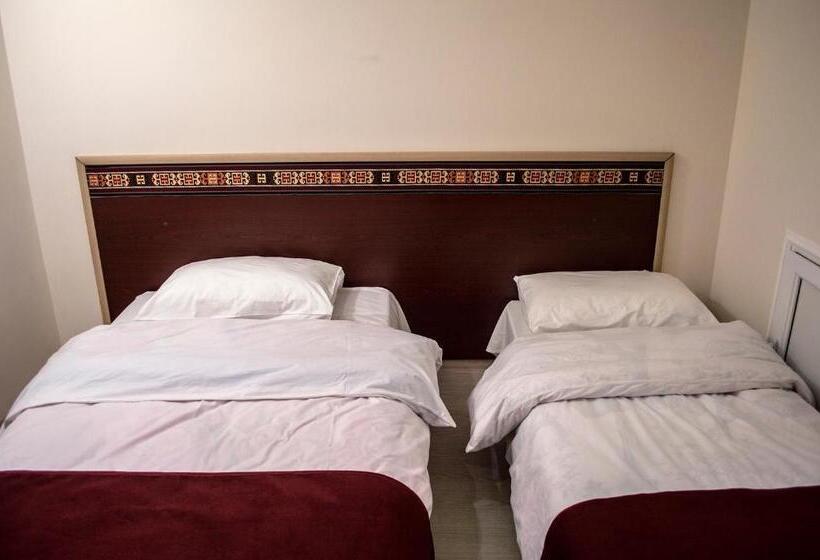 غرفة قياسية حمام مشترك, Stone Art Guest House & Camping