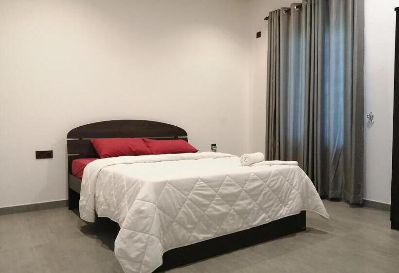 Номер Стандарт, Taj Residence