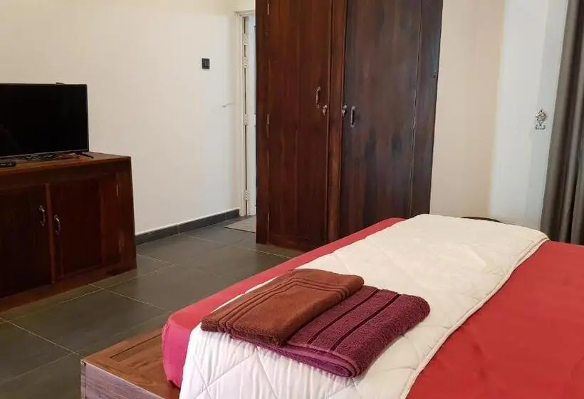 デラックスルーム, Taj Residence