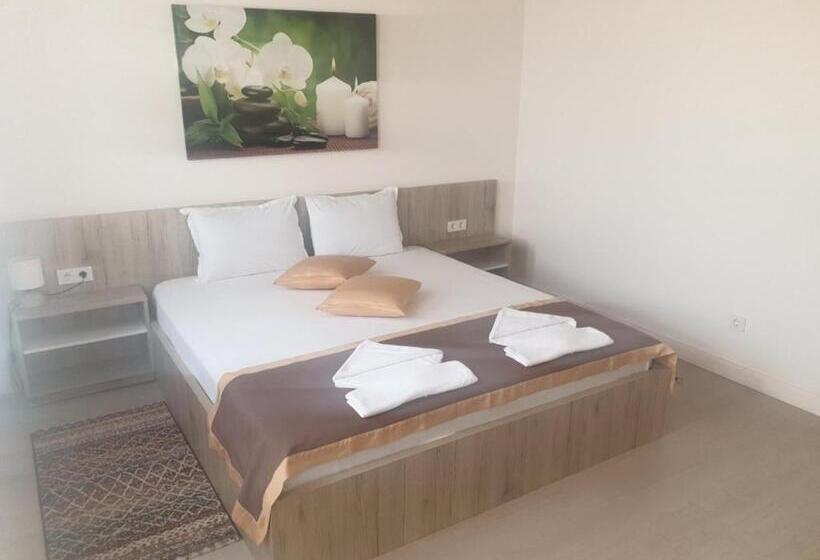 ３ベッドルームハウス, Eco Complex Zdravets