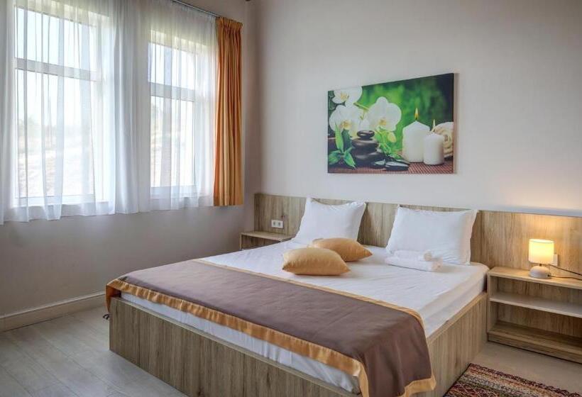 ３ベッドルームハウス, Eco Complex Zdravets