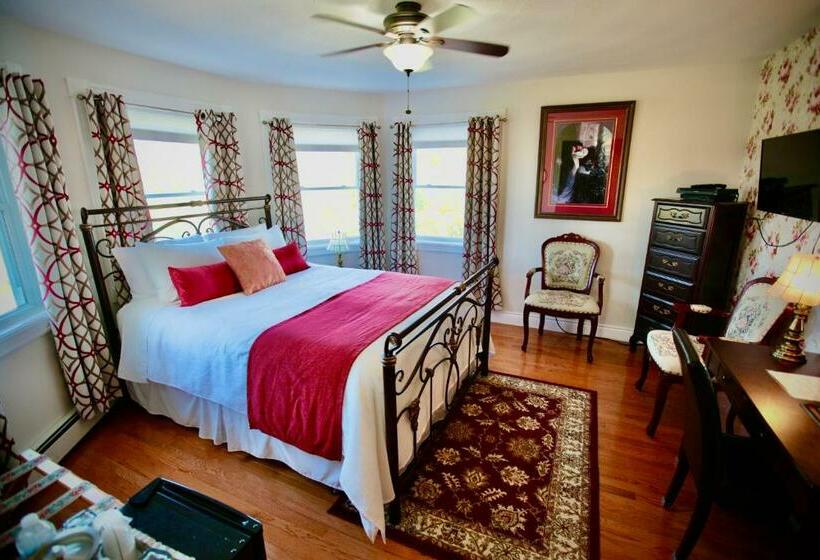 디럭스 룸, Twin Peaks B&b