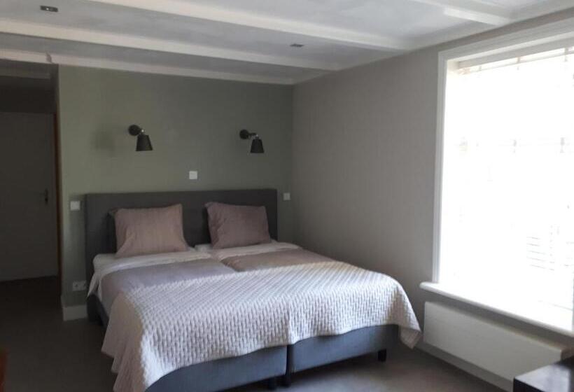 ガーデンビュースタンダードルーム, Lyklamastate