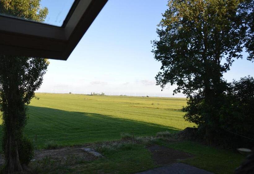 景色の見える一ベッドルームアパートメント, Lyklamastate