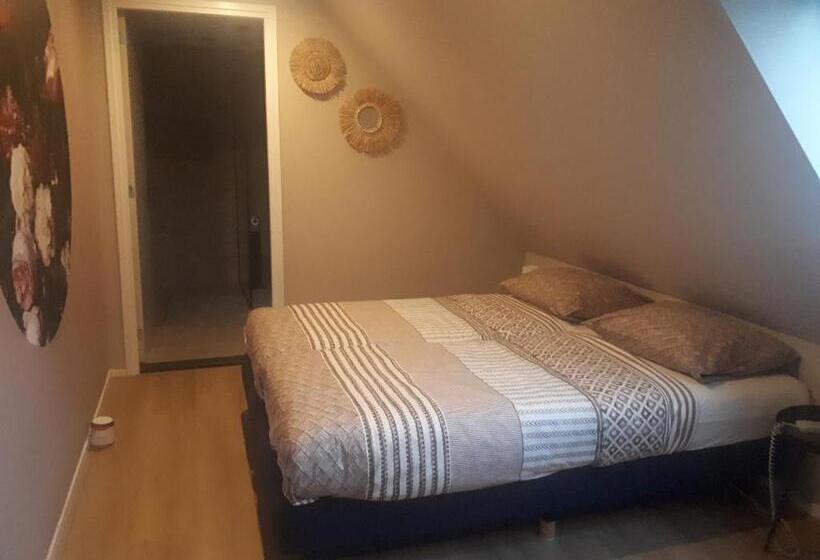 デラックスルーム, Lyklamastate