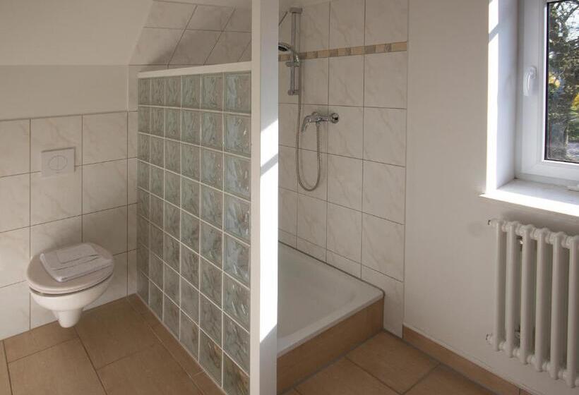 Полулюкс, Himmelreich Rugen