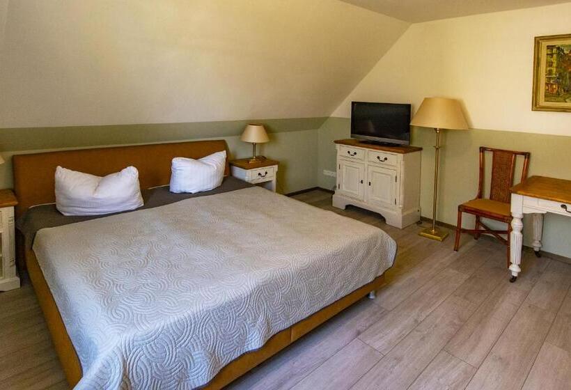 Полулюкс, Himmelreich Rugen