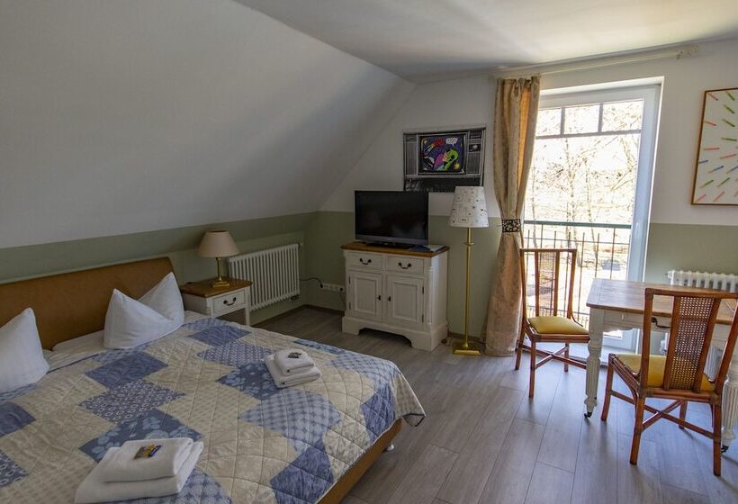 Полулюкс, Himmelreich Rugen