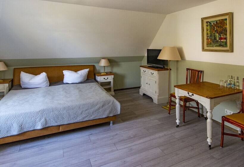 Полулюкс, Himmelreich Rugen