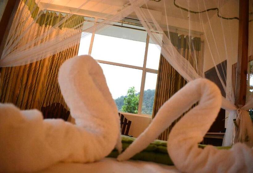 디럭스 룸, Evergreen Villa  Sinharaja