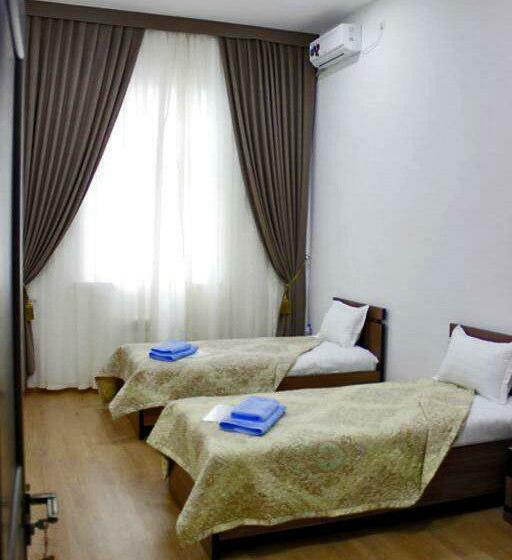 غرفة قياسية, A Hotel Ex Magistral