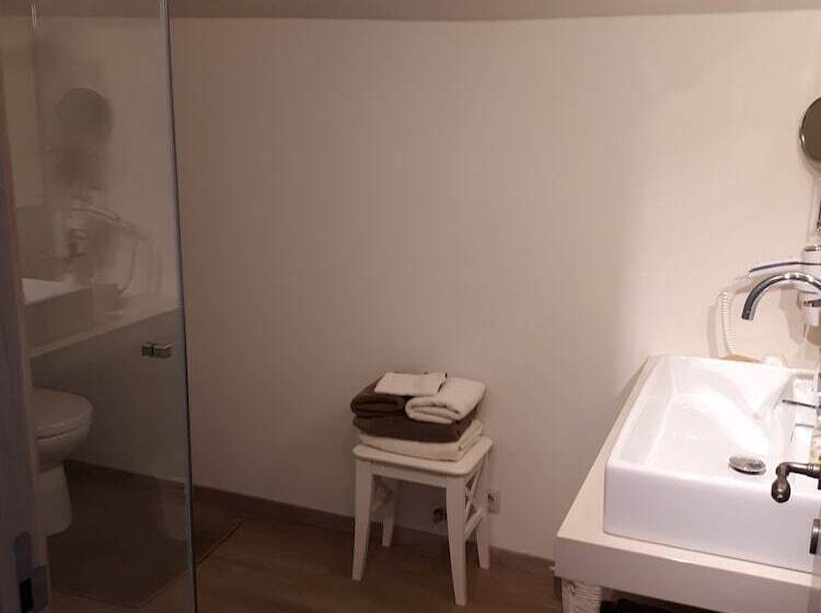 غرفة عائلية, B&b De Fruithoeve