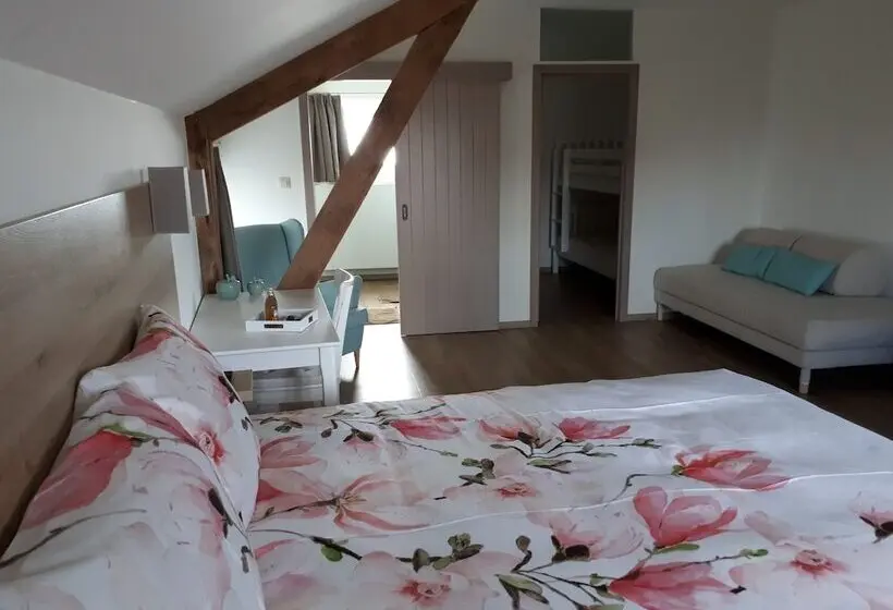 ファミリールーム, B&b De Fruithoeve