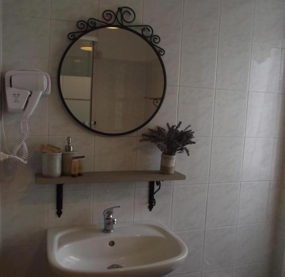 标准间, Agriturismo Dei Legi