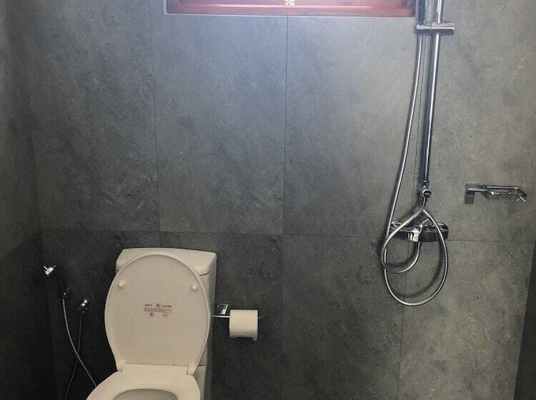 اتاق لوکس با چشم‌انداز دریا, Poseidon Hotel And Restaurant